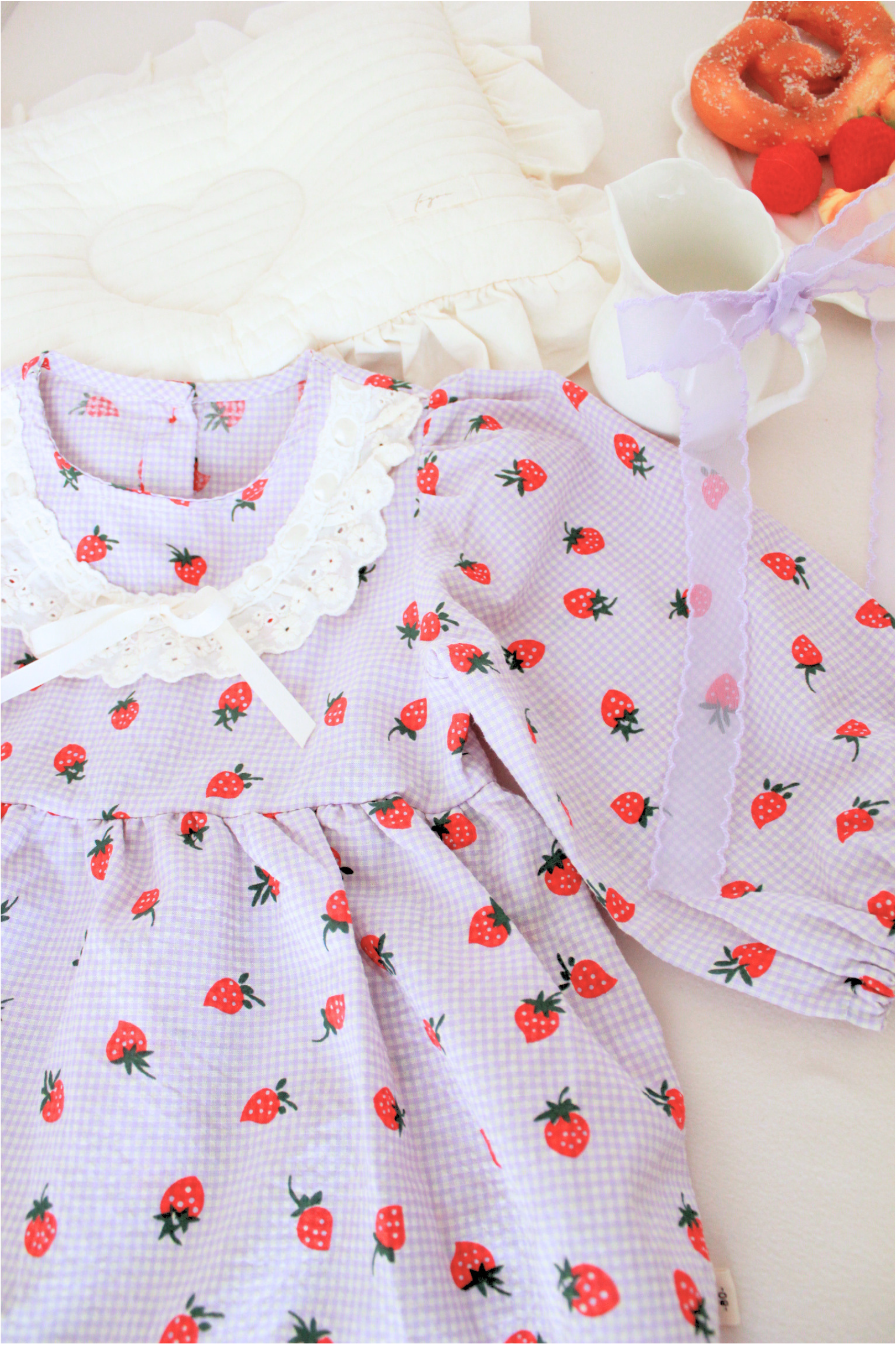 Rompers – Petite Berry Lace
