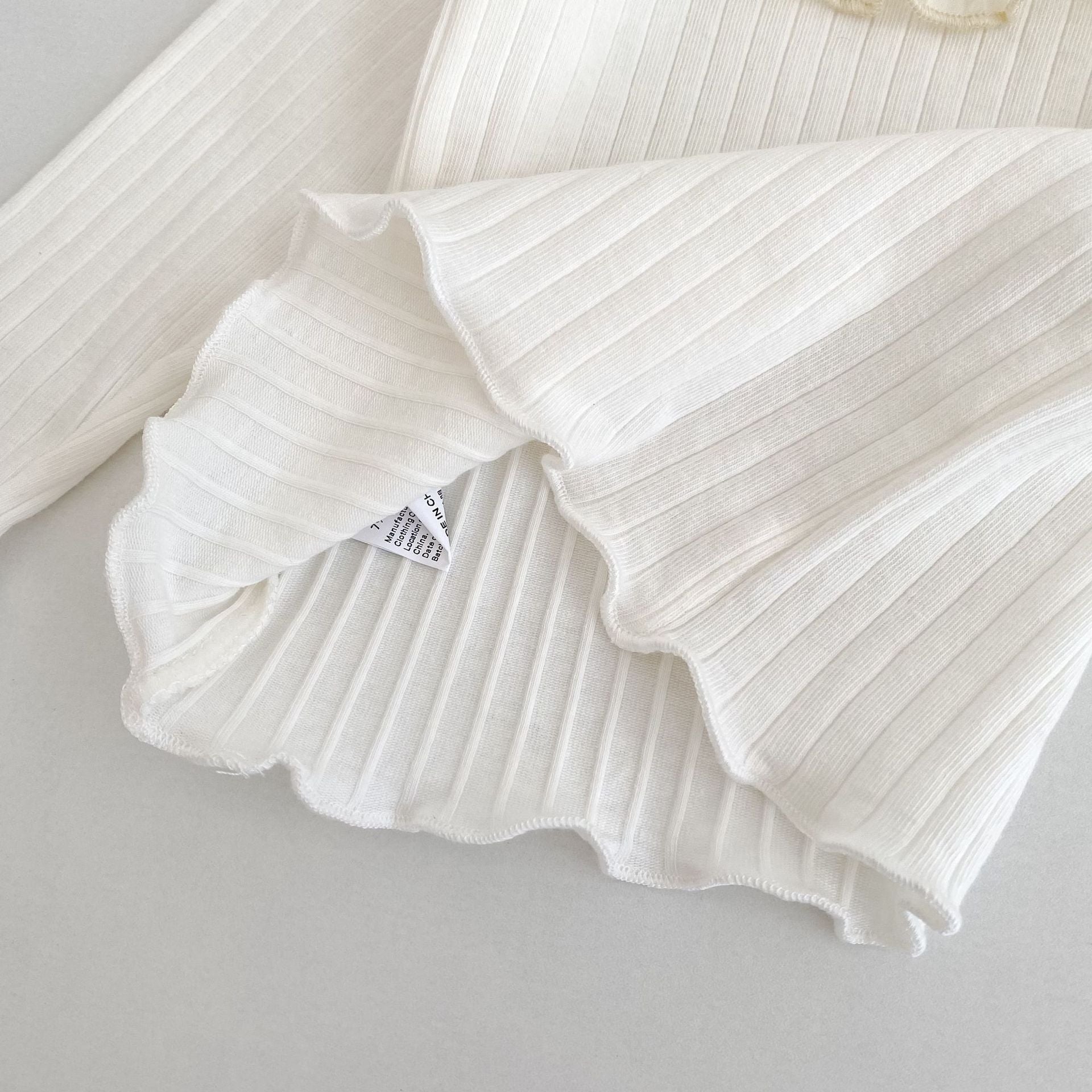 Tops – Petite Frill Collar No.2
